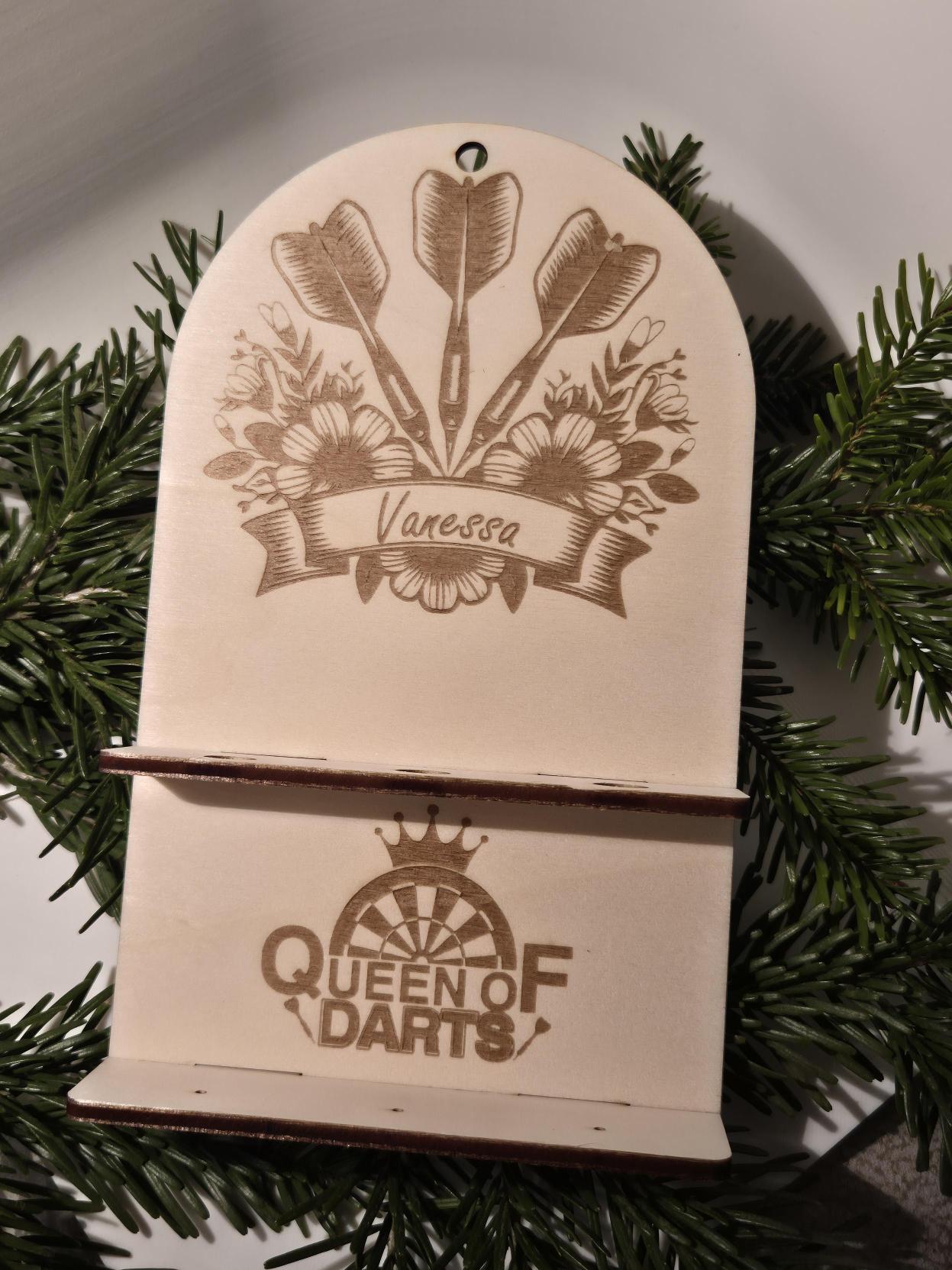 Personalisierbare Dart Halterung | Halter für 3 Darts | Ideales Geschenk unter Freunden / Männer Geschenk
