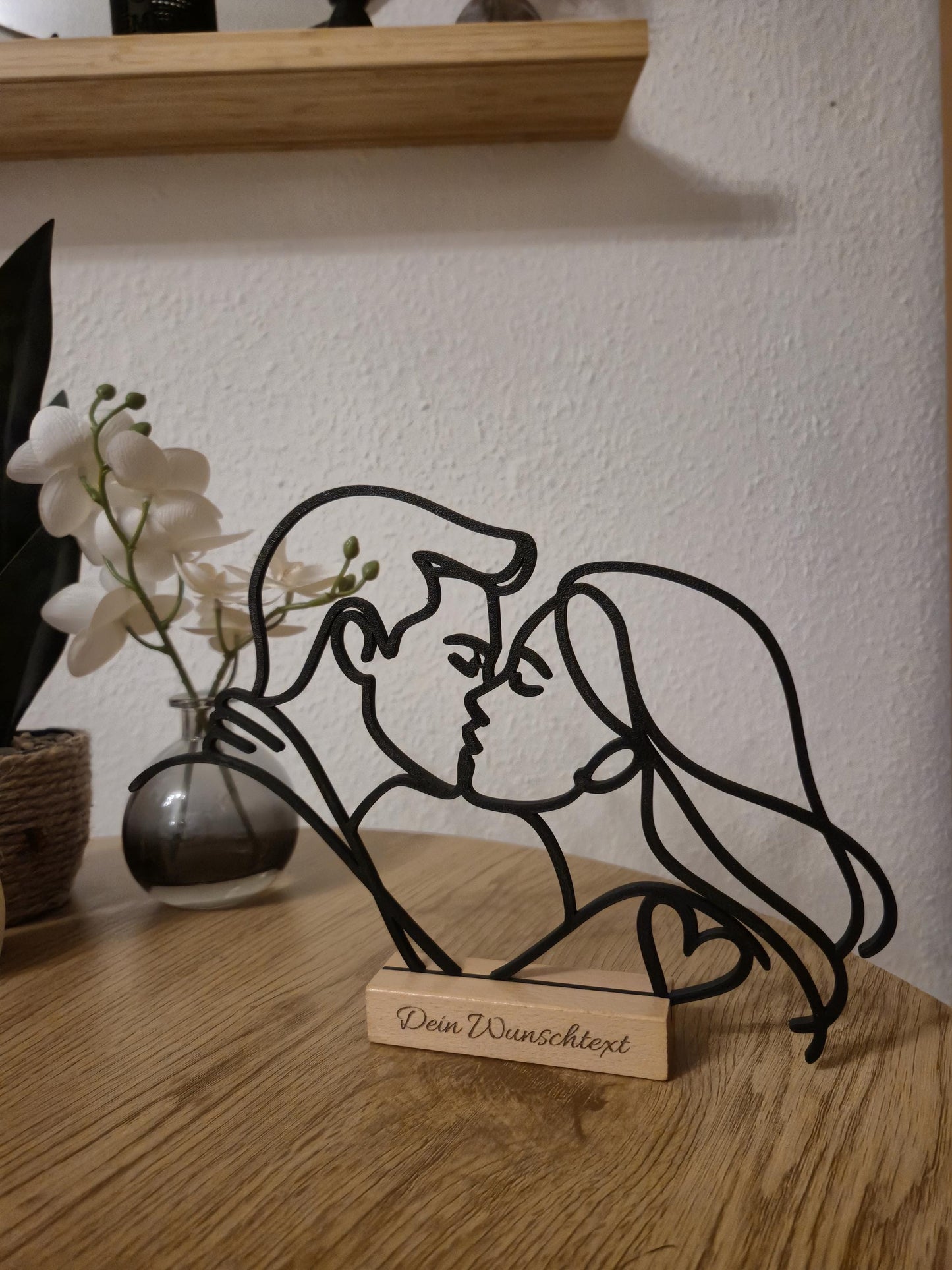 Personalisierbarer Liebespaar Deko Aufsteller, moderne Line Art Dekoration,  Valentinstag Geschenk | Geschenkidee für Frau oder Freundin