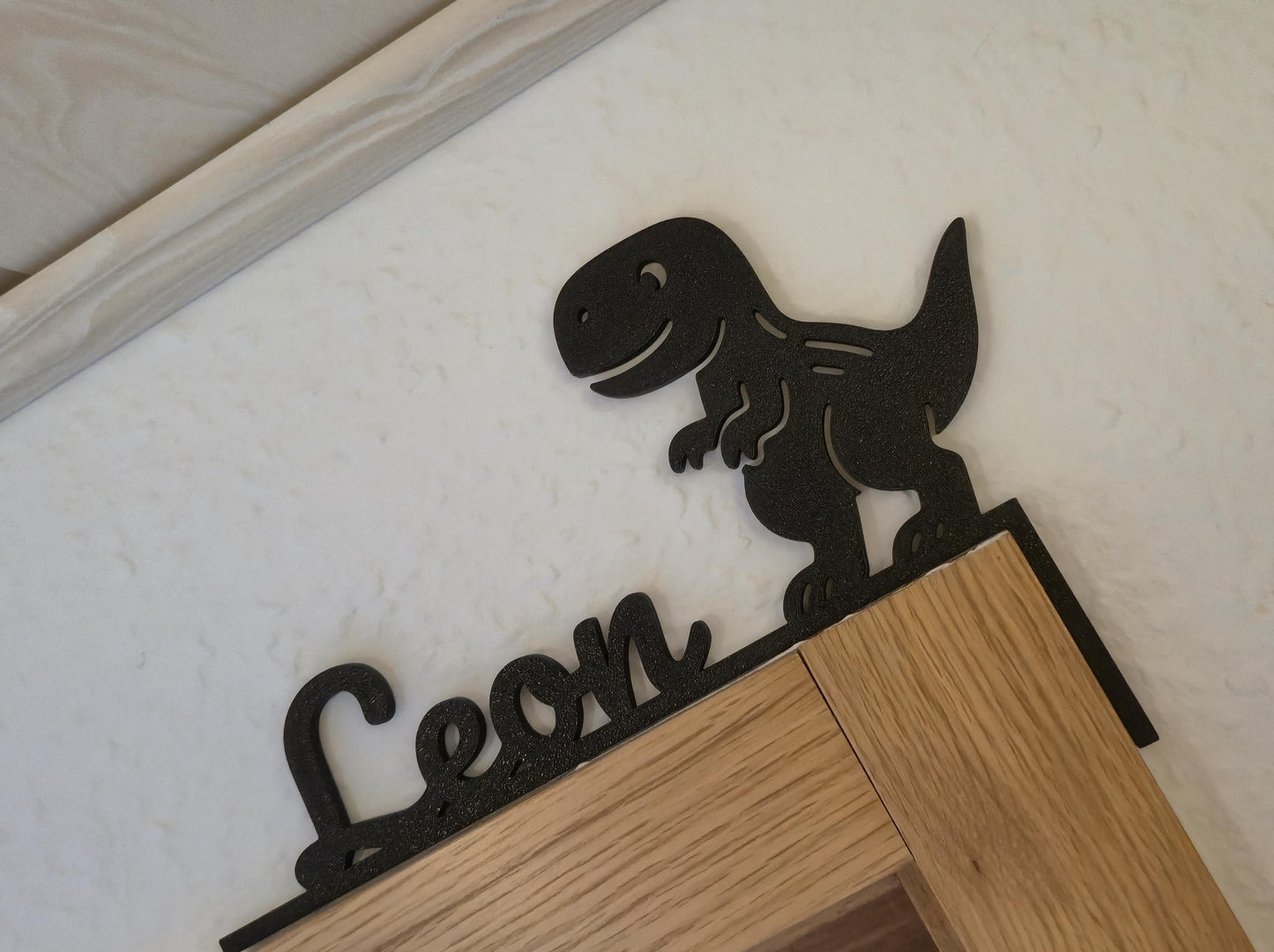 Namensschild Kinderzimmer mit Dino Motiv • Personalisierbare Türrahmen Deko