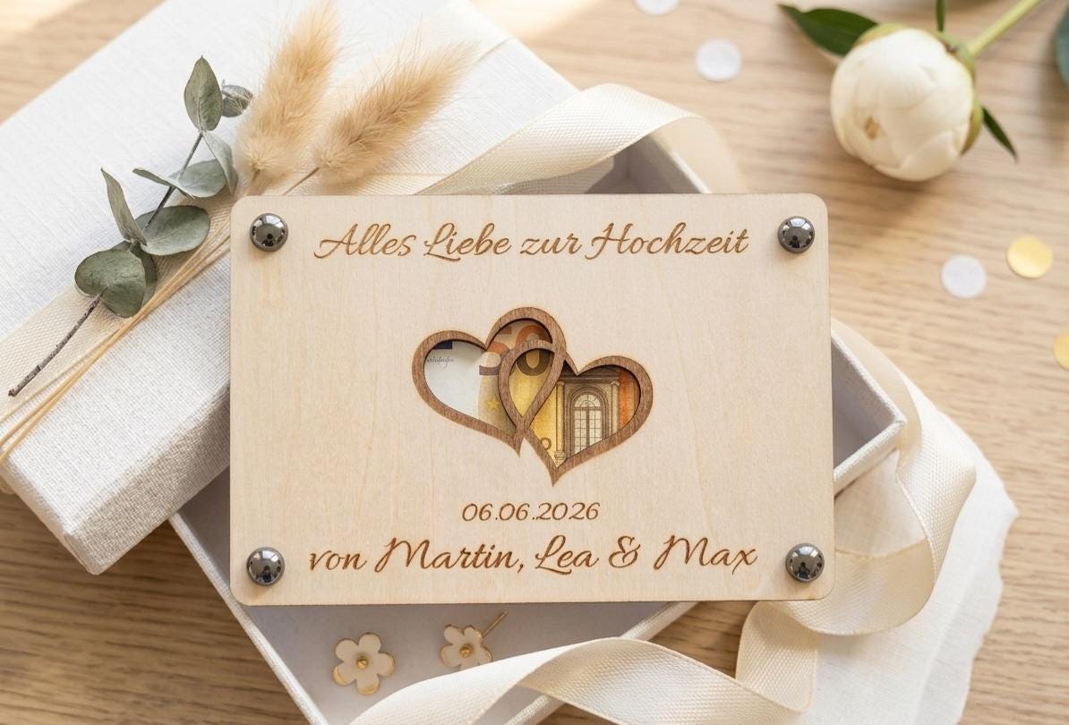 Geldgeschenk zur Hochzeit • Karte aus Holz Personalisiert | Geschenke für das Brautpaar • Herz Motiv