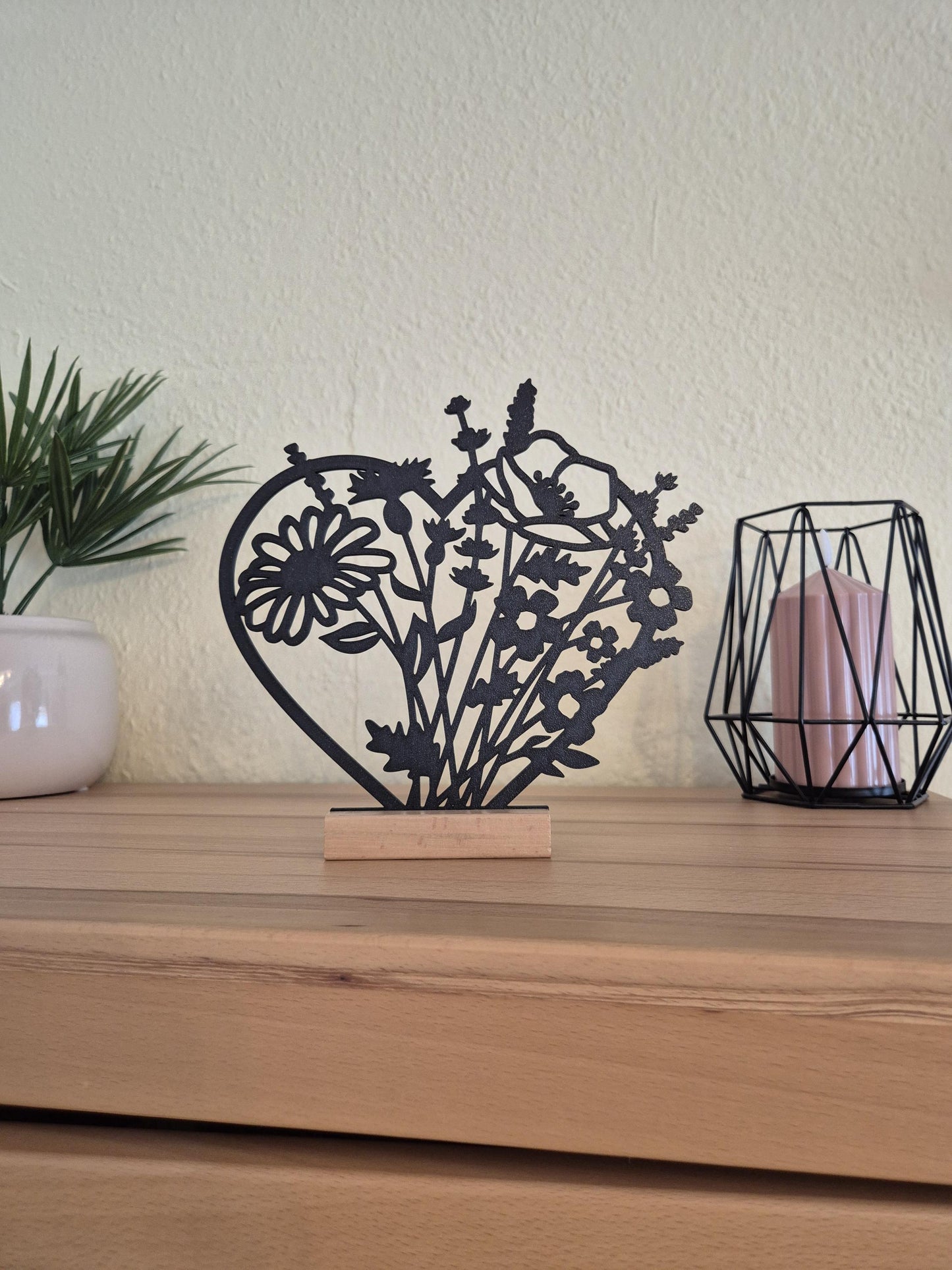 Blumen Aufsteller Wildblumen Herz | Geschenk für Blumenliebhaber |minimalistische Wohnzimmerdeko | Fensterbank Deko