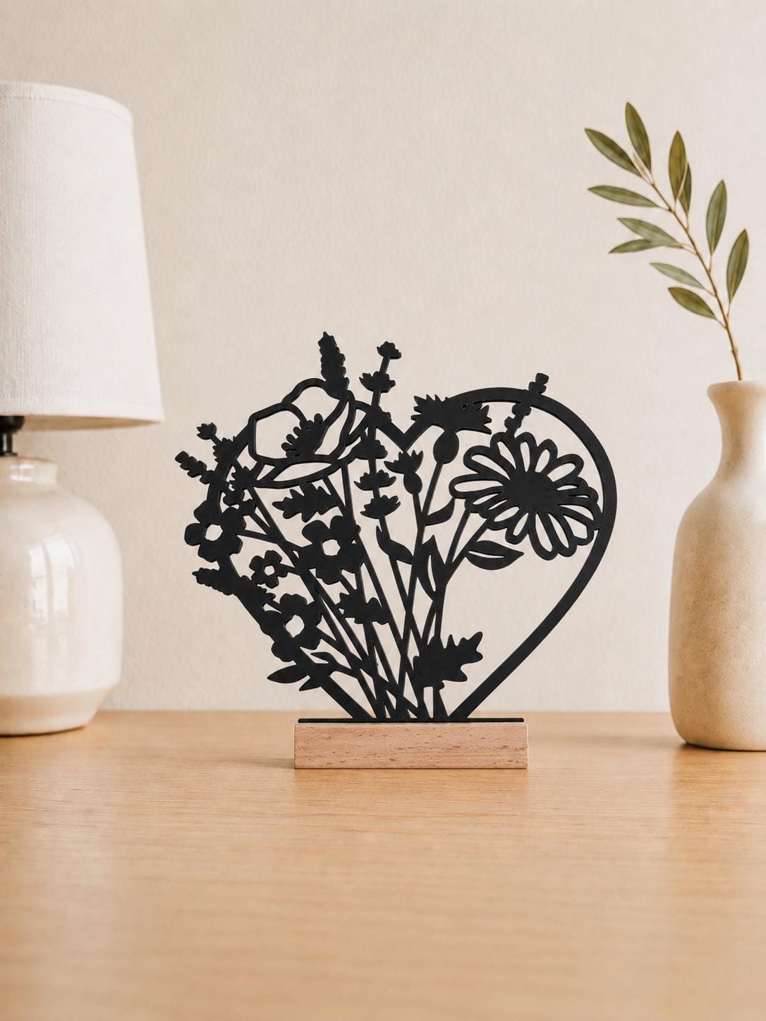 Blumen Aufsteller Wildblumen Herz | Geschenk für Blumenliebhaber |minimalistische Wohnzimmerdeko | Fensterbank Deko