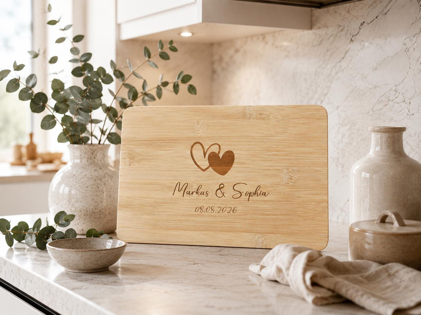 Hochzeit Schneidebrett • personalisiertes Bambus Schneidebrett mit Namen und Hochzeitstag